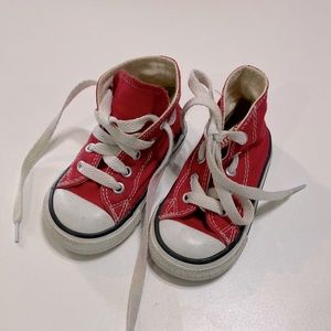 COPY - Toddler high top chuck taylors